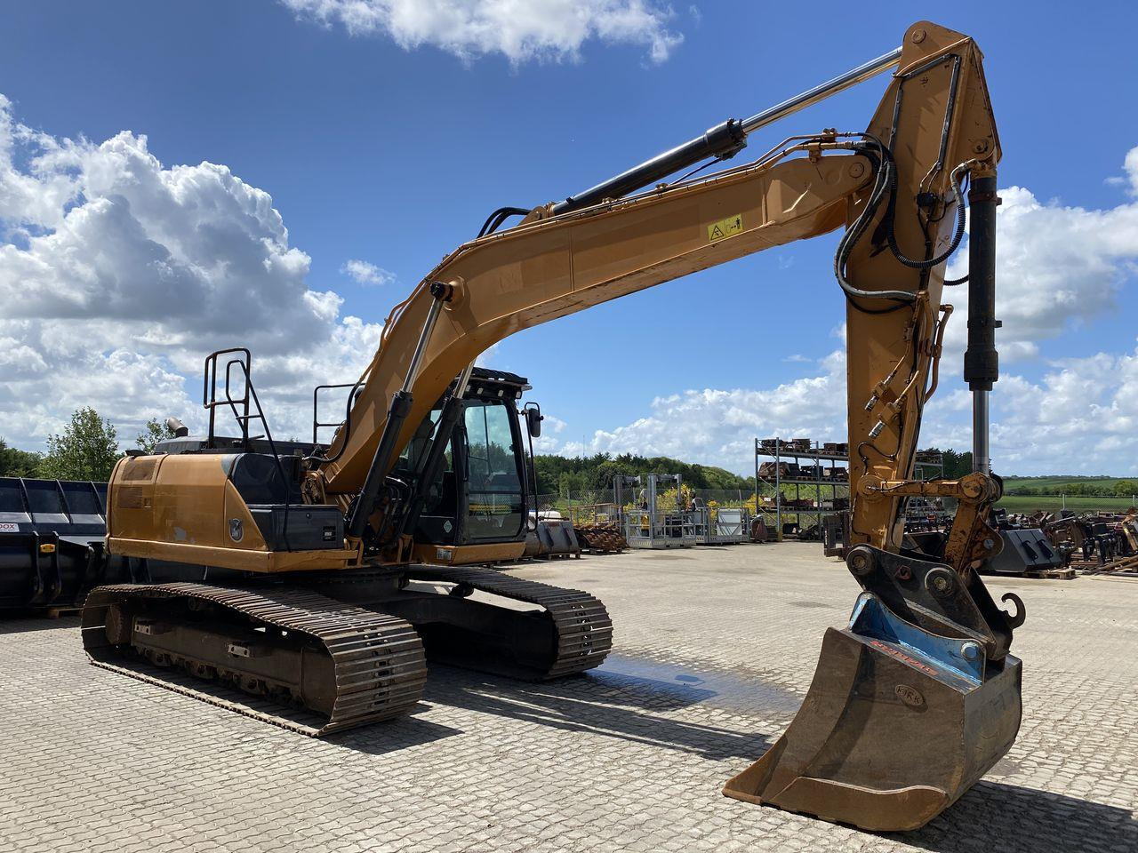 Case CX210C - Ekskavator me zinxhirë: foto 5 Case CX210C - Ekskavator me zinxhirë: foto 5