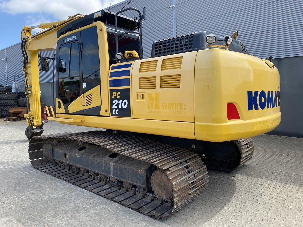 Komatsu PC210LC-11 - Ekskavator me zinxhirë: foto 2 Komatsu PC210LC-11 - Ekskavator me zinxhirë: foto 2