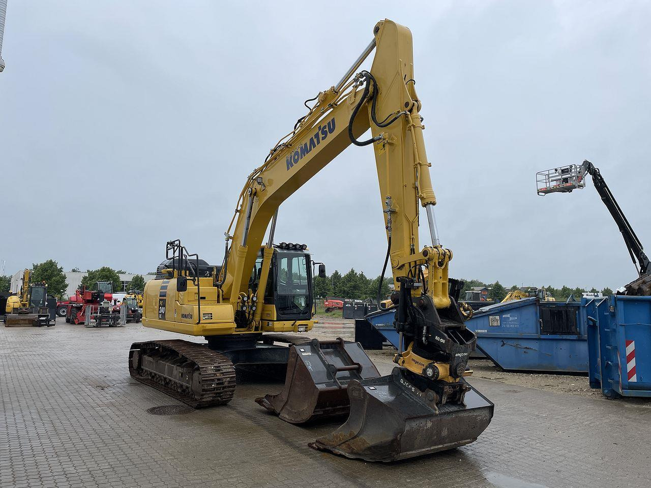 Komatsu PC240LC-11EO - Ekskavator me zinxhirë: foto 5 Komatsu PC240LC-11EO - Ekskavator me zinxhirë: foto 5
