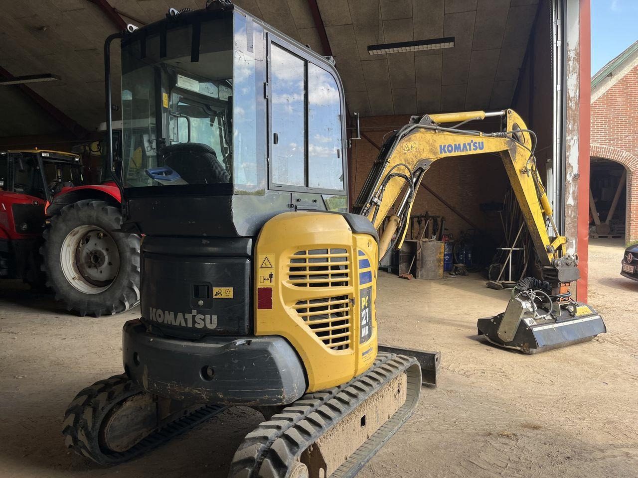 Komatsu PC27MR-2 - Miniekskavator: foto 2 Komatsu PC27MR-2 - Miniekskavator: foto 2