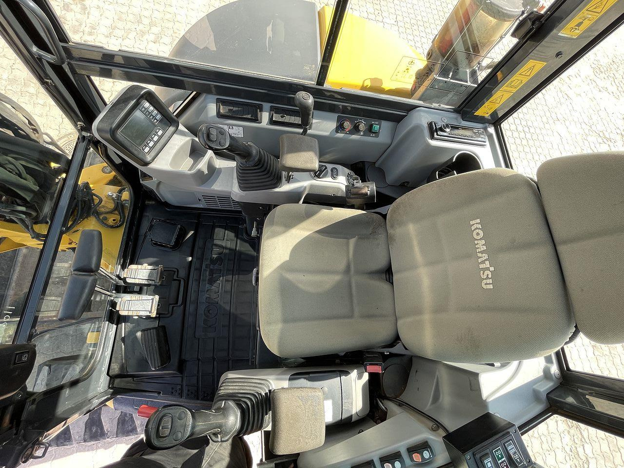 Komatsu PC55MR-5 - Miniekskavator: foto 3 Komatsu PC55MR-5 - Miniekskavator: foto 3