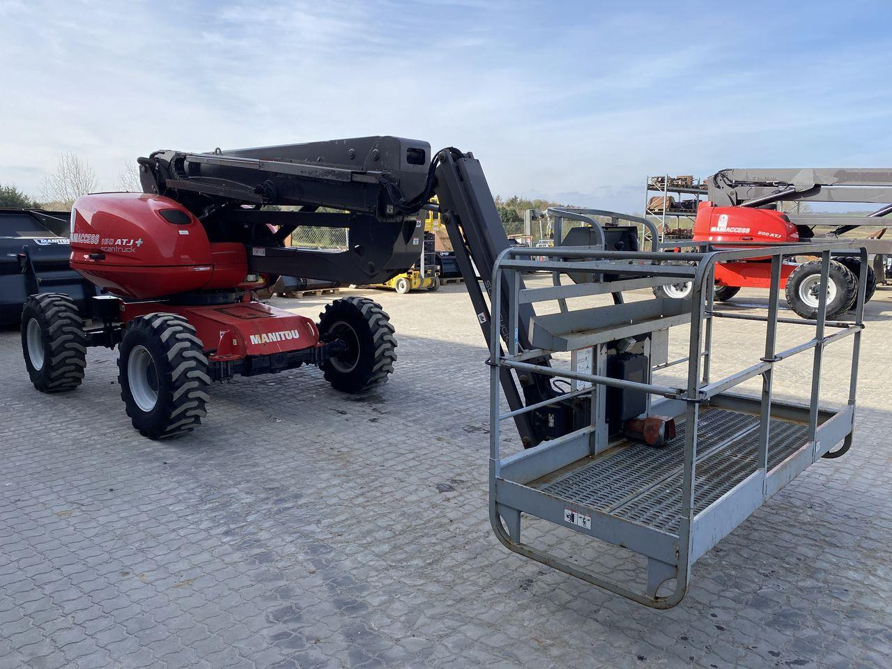 Manitou 160ATJ+ RC - Krah me çernjerë: foto 5 Manitou 160ATJ+ RC - Krah me çernjerë: foto 5