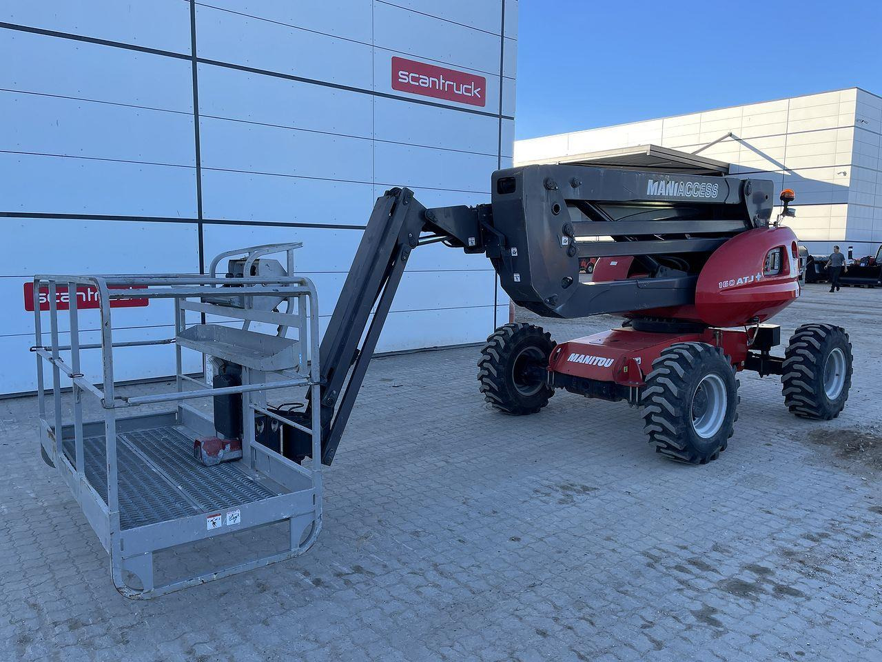 Manitou 160ATJ+ RC - Krah me çernjerë: foto 1 Manitou 160ATJ+ RC - Krah me çernjerë: foto 1