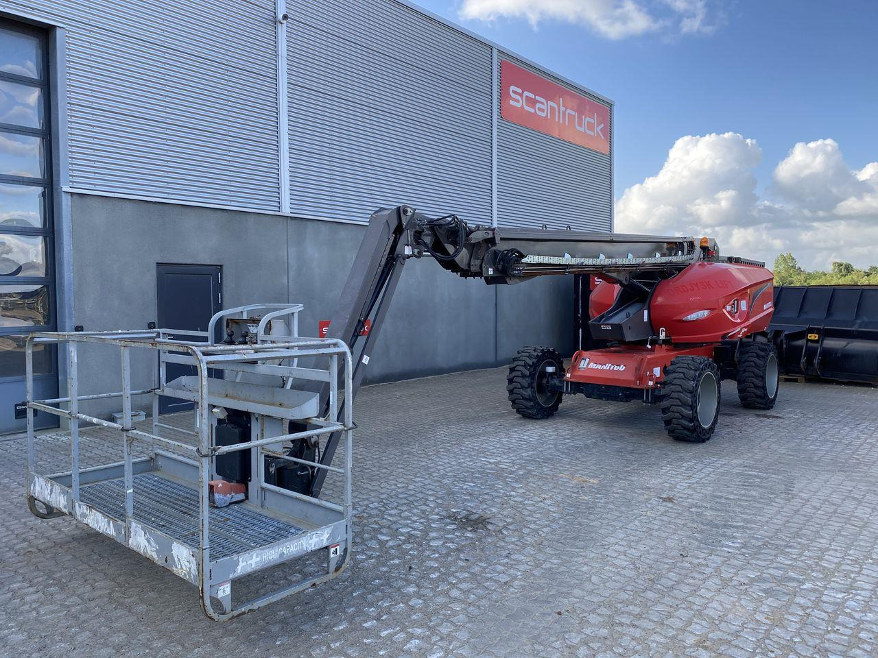 Manitou 220TJ+ - Krah teleskopik: foto 1 Manitou 220TJ+ - Krah teleskopik: foto 1
