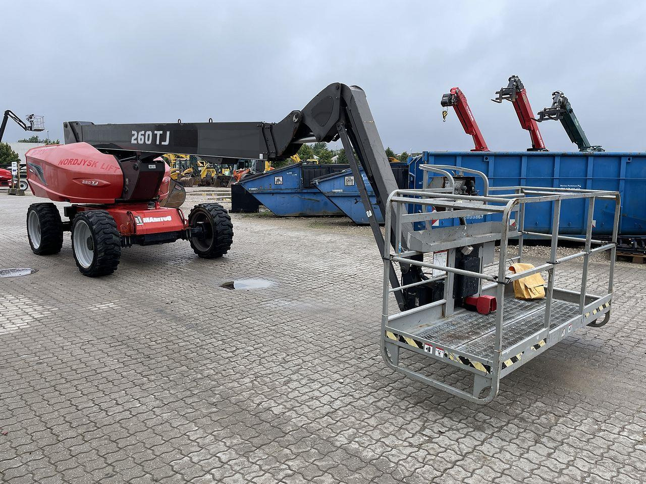 Manitou 260TJ - Krah teleskopik: foto 5 Manitou 260TJ - Krah teleskopik: foto 5