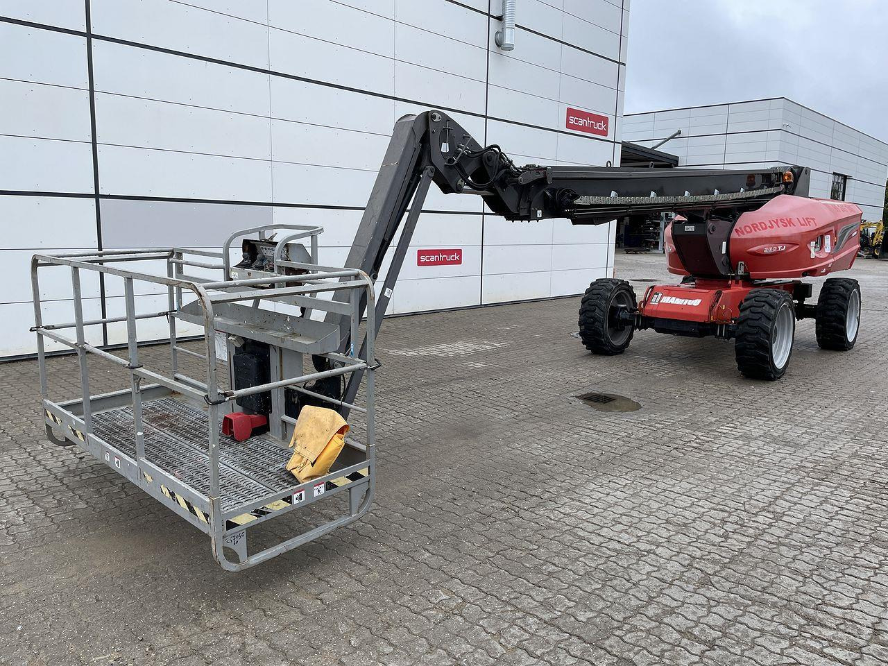 Manitou 260TJ - Krah teleskopik: foto 1 Manitou 260TJ - Krah teleskopik: foto 1