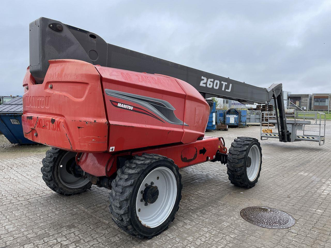 Manitou 260TJ - Krah teleskopik: foto 4 Manitou 260TJ - Krah teleskopik: foto 4