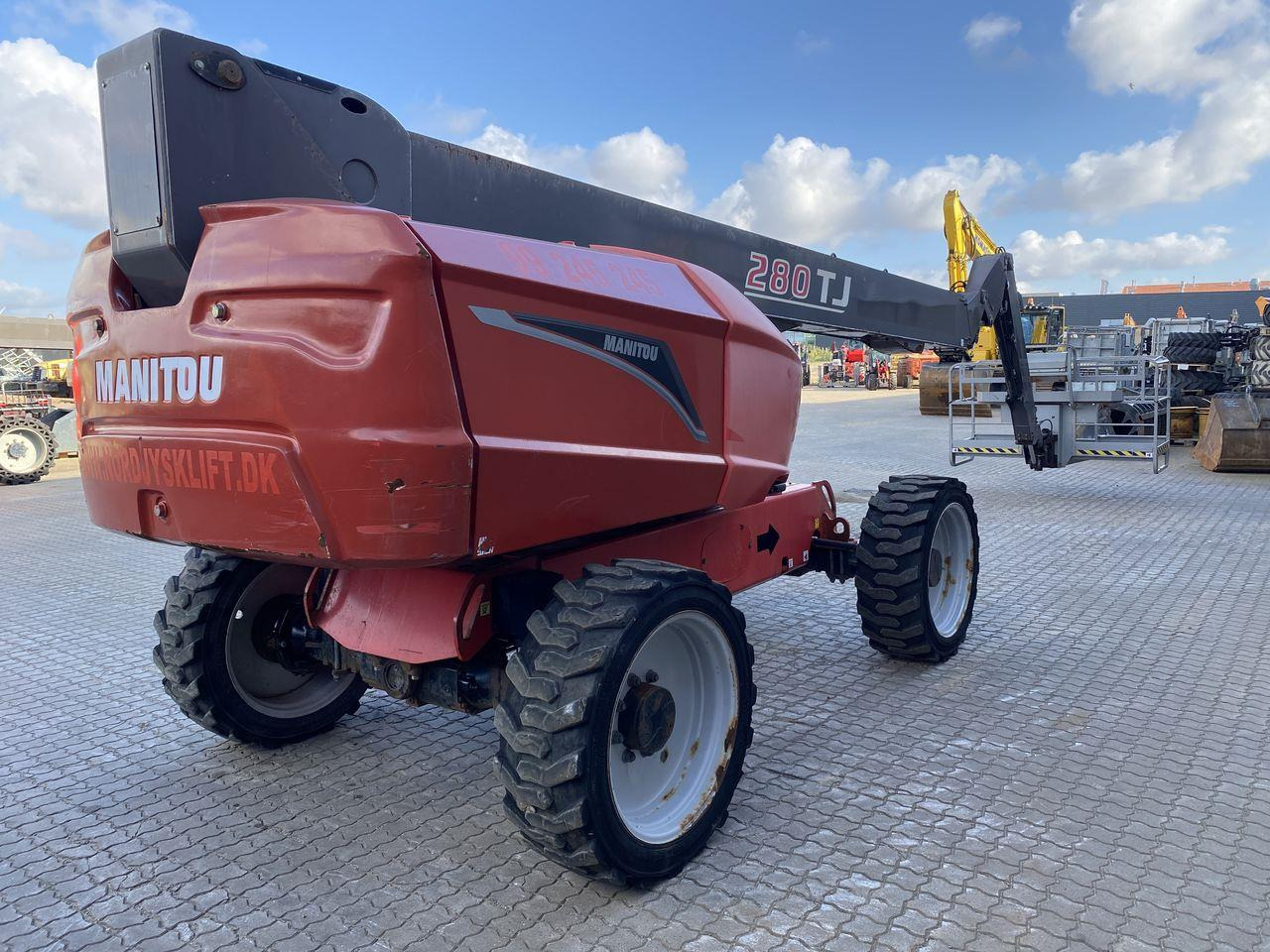 Manitou 280TJ - Krah teleskopik: foto 4 Manitou 280TJ - Krah teleskopik: foto 4