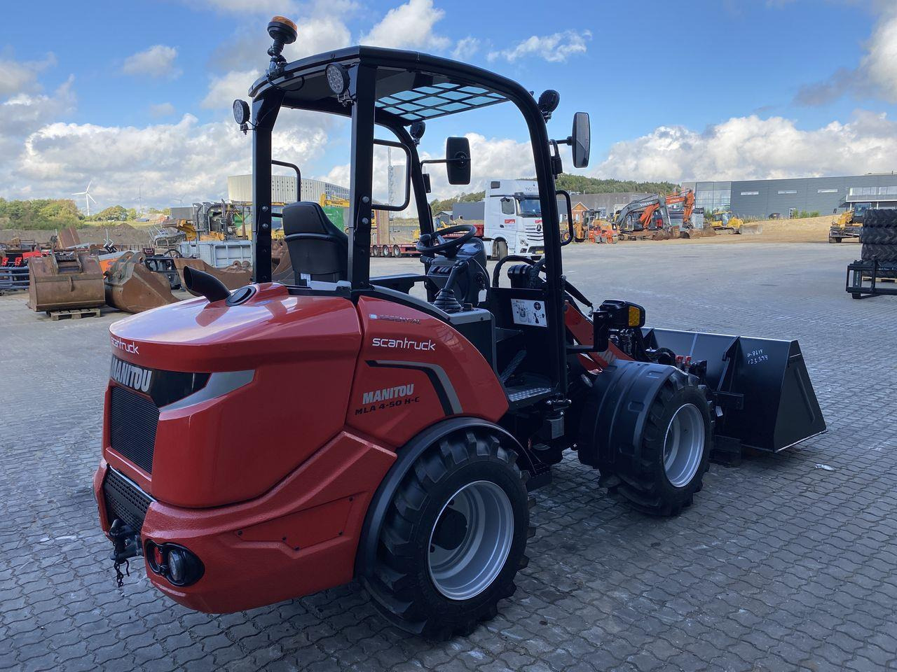 Manitou MLA 4-50H-C 4P ST5 - Ngarkues i artikuluar: foto 4 Manitou MLA 4-50H-C 4P ST5 - Ngarkues i artikuluar: foto 4