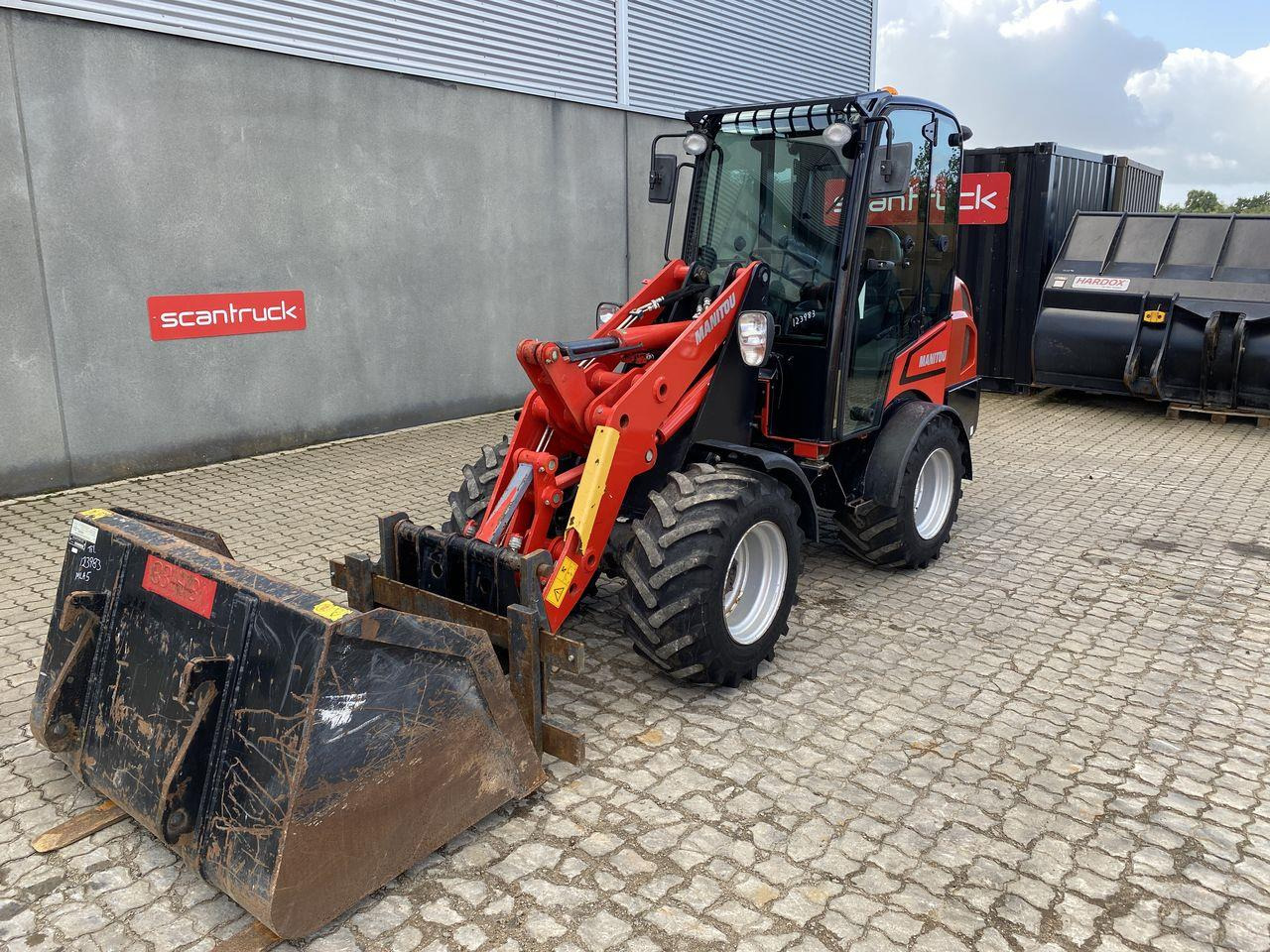 Manitou MLA 5-50H-Z CAB - Ngarkues i artikuluar: foto 1 Manitou MLA 5-50H-Z CAB - Ngarkues i artikuluar: foto 1