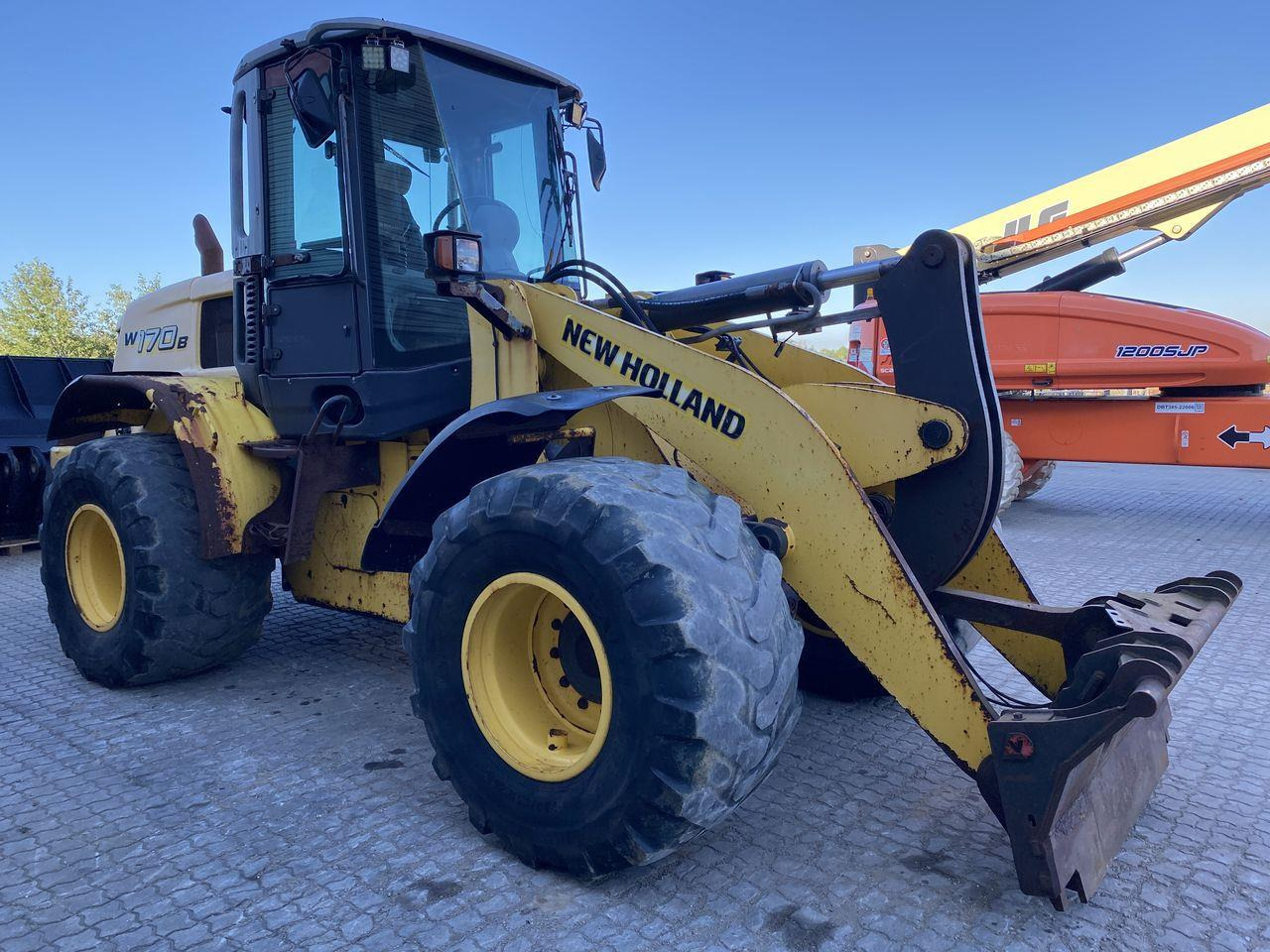 New Holland W170B - Fadrom me goma: foto 5 New Holland W170B - Fadrom me goma: foto 5
