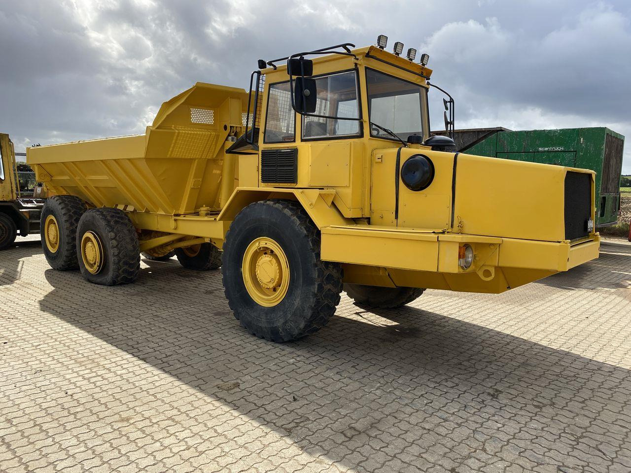 Volvo A20 - Shkarkues teleskopik: foto 5 Volvo A20 - Shkarkues teleskopik: foto 5