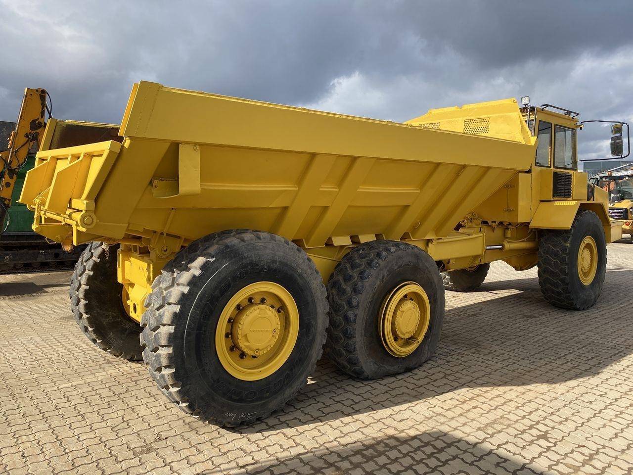 Volvo A20 - Shkarkues teleskopik: foto 4 Volvo A20 - Shkarkues teleskopik: foto 4