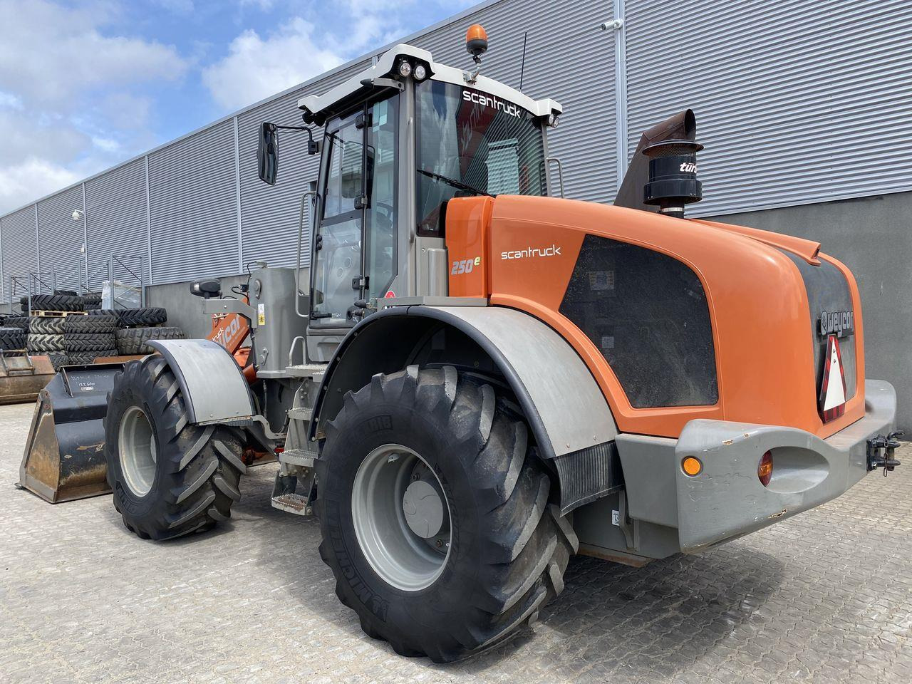 Weycor AR250e - Fadrom me goma: foto 2 Weycor AR250e - Fadrom me goma: foto 2