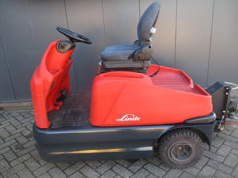 Linde P 60 - Traktor rimorkimi: foto 1 Linde P 60 - Traktor rimorkimi: foto 1