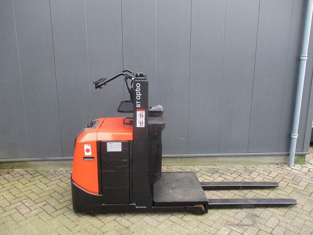 Toyota OSE 100W - Pirun seleksionues: foto 1 Toyota OSE 100W - Pirun seleksionues: foto 1