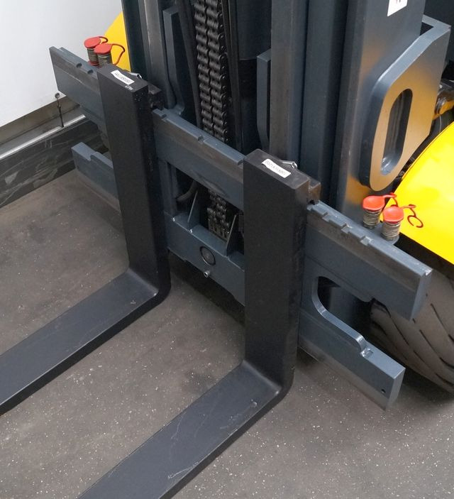 Jungheinrich EFG550 - Pirun elektrik: foto 3 Jungheinrich EFG550 - Pirun elektrik: foto 3