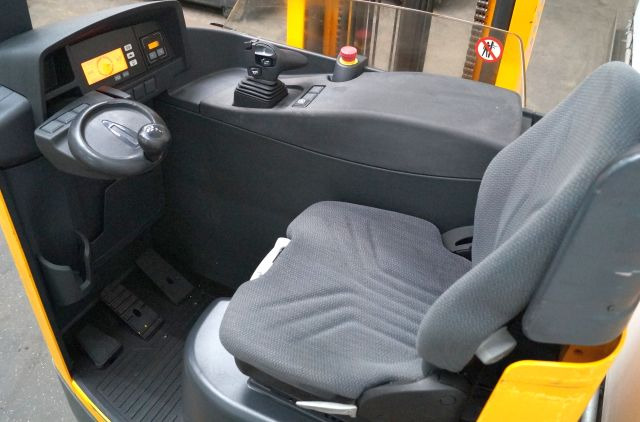 Jungheinrich ETV216 - Pirun ritërheqës: foto 3 Jungheinrich ETV216 - Pirun ritërheqës: foto 3