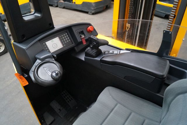 Jungheinrich ETV216 - Pirun ritërheqës: foto 3 Jungheinrich ETV216 - Pirun ritërheqës: foto 3