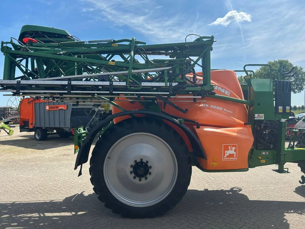 Amazone UX 3200 Super  - Spërkatës me rimorkio: foto 3 Amazone UX 3200 Super  - Spërkatës me rimorkio: foto 3