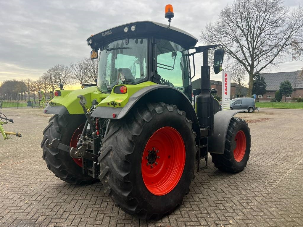 Claas Arion 610 CIS - Traktor: foto 5 Claas Arion 610 CIS - Traktor: foto 5