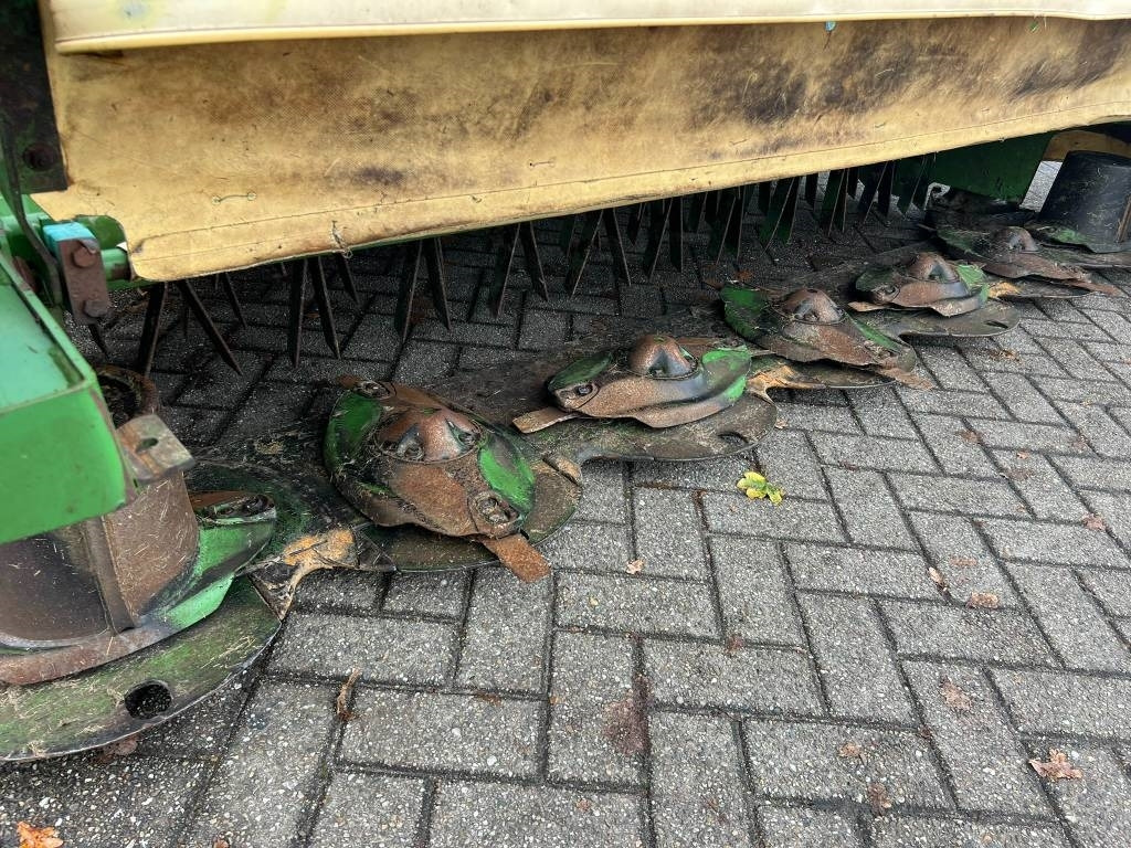 Krone EasyCut 320 CV-Q maaier - Korrëse bari: foto 5 Krone EasyCut 320 CV-Q maaier - Korrëse bari: foto 5