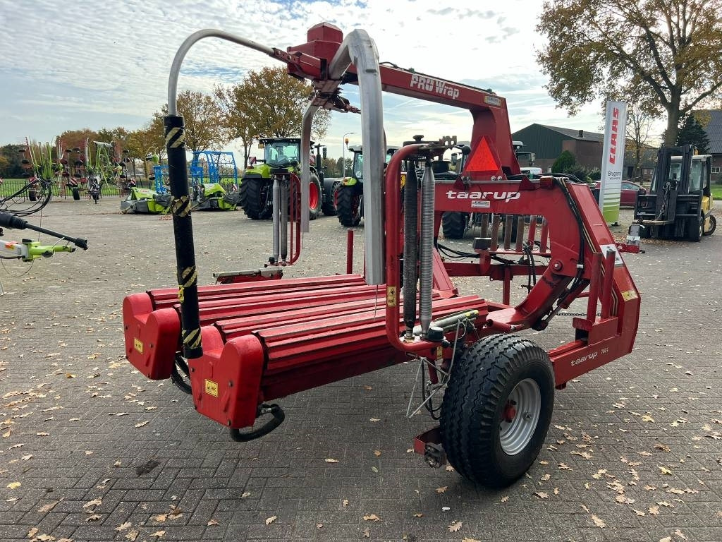 Kverneland Taarup 7664 - Mbështjellëse dengjesh: foto 5 Kverneland Taarup 7664 - Mbështjellëse dengjesh: foto 5