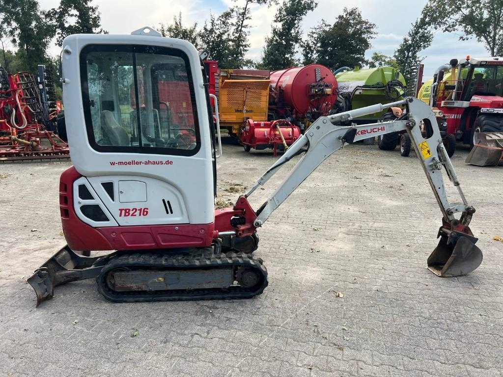 Takeuchi TB 216 - Miniekskavator: foto 5 Takeuchi TB 216 - Miniekskavator: foto 5
