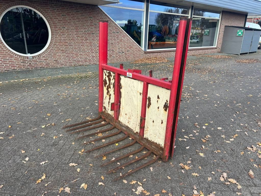 Trioliet Stro/gras vork - Pajisje blegtorale: foto 1 Trioliet Stro/gras vork - Pajisje blegtorale: foto 1