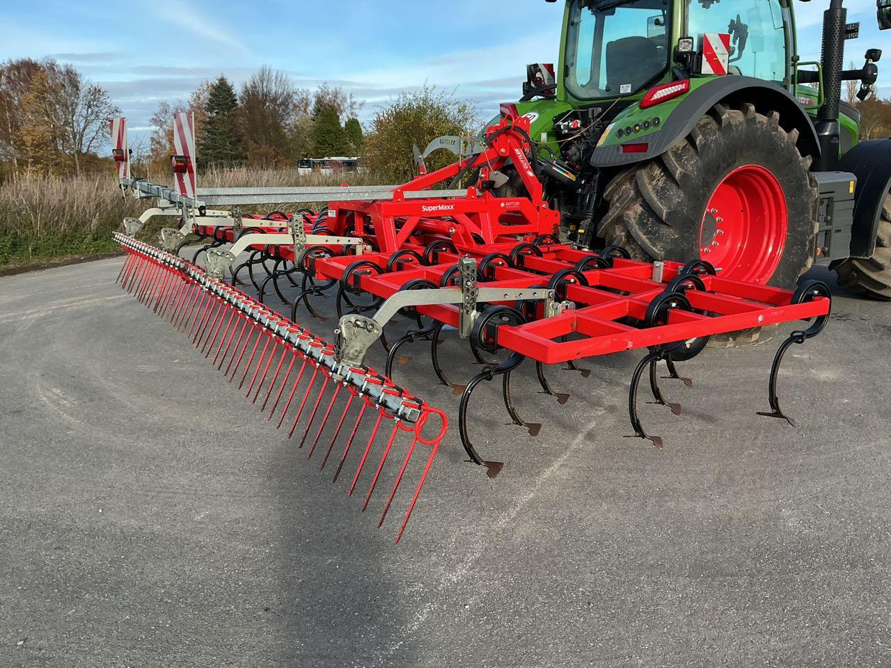 Güttler Supermax - Mbjellëse e kombinuar në radhë: foto 4 Güttler Supermax - Mbjellëse e kombinuar në radhë: foto 4