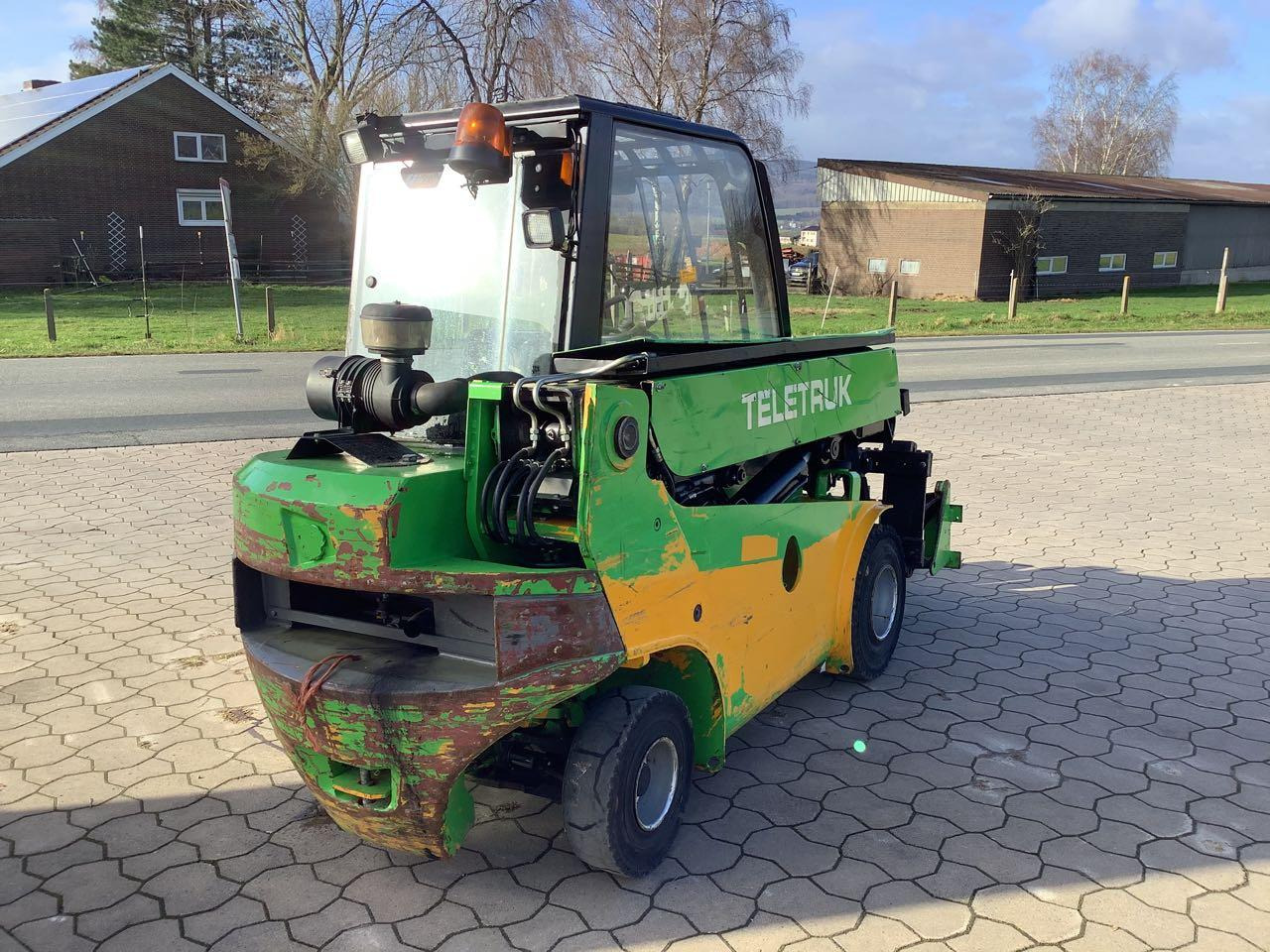 JCB Teletruk TLT 30 D - Ekskavator teleskopik: foto 3 JCB Teletruk TLT 30 D - Ekskavator teleskopik: foto 3