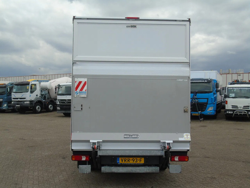 Iveco Daily 40 C18 + LIFT - Kamioncine me kontinier: foto 4 Iveco Daily 40 C18 + LIFT - Kamioncine me kontinier: foto 4