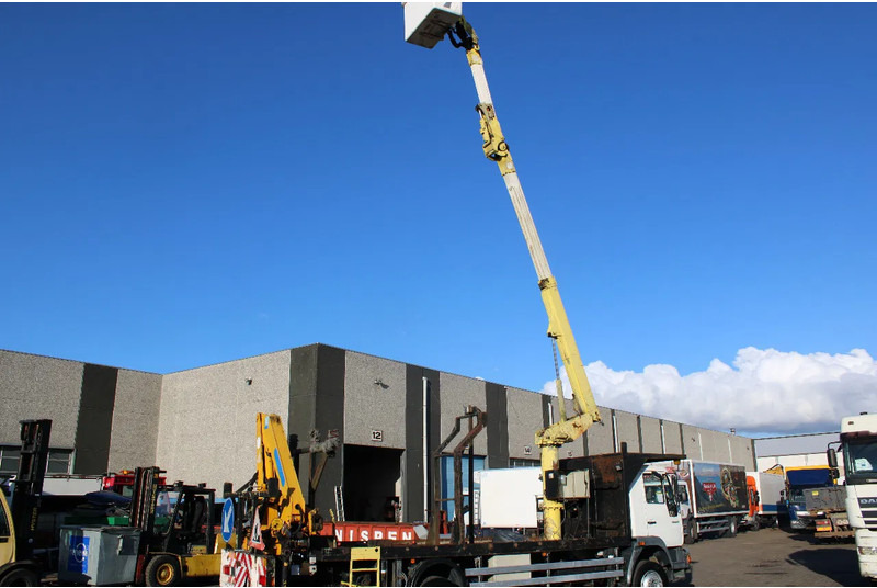 MAN 14.224 + EURO 2 + PTO + CRANE - Kamioni: foto 4 MAN 14.224 + EURO 2 + PTO + CRANE - Kamioni: foto 4