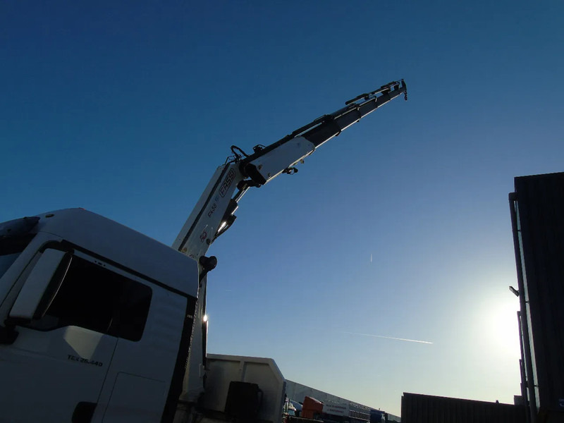 MAN TGX 26.440 + FASSI 455A.2.26 + EURO 6 + 6X2 + REMOTE - Kamion me vinç: foto 4 MAN TGX 26.440 + FASSI 455A.2.26 + EURO 6 + 6X2 + REMOTE - Kamion me vinç: foto 4