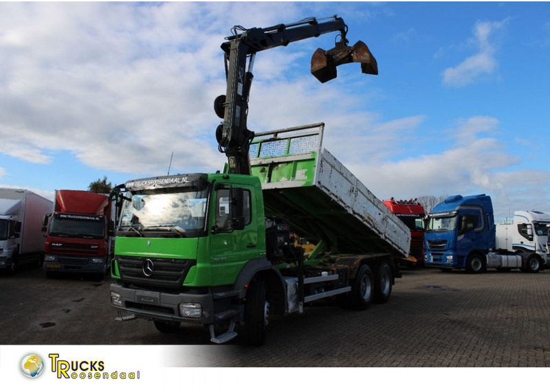 Mercedes-Benz Axor 2633 + TIPPER + HIAB 144 + REMOTE + MANUAL - Kamion me vinç: foto 1 Mercedes-Benz Axor 2633 + TIPPER + HIAB 144 + REMOTE + MANUAL - Kamion me vinç: foto 1