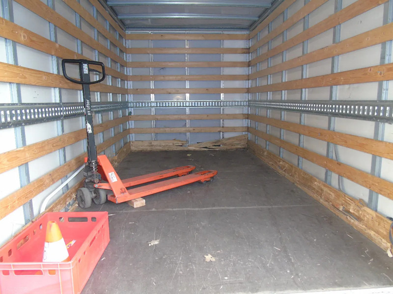 Mercedes-Benz Sprinter 314 + lift - Kamioncine me kontinier: foto 4 Mercedes-Benz Sprinter 314 + lift - Kamioncine me kontinier: foto 4