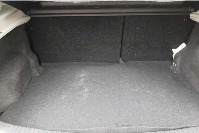 SUV Nissan QASHQAI 2.0 AUTOMATIC / CAMERA: foto 10