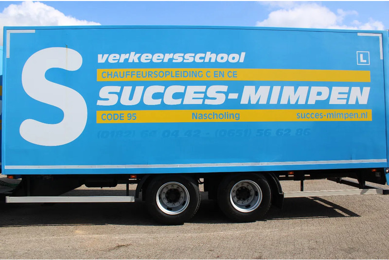 Pacton 2X AXLE + NICE TRAILER - Rimorkio me vagonetë të mbyllur: foto 2 Pacton 2X AXLE + NICE TRAILER - Rimorkio me vagonetë të mbyllur: foto 2