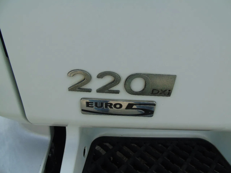 Kamion vagonetë Renault Midlum 220 + euro 5 + MANUAL + lift + 12T: foto 16