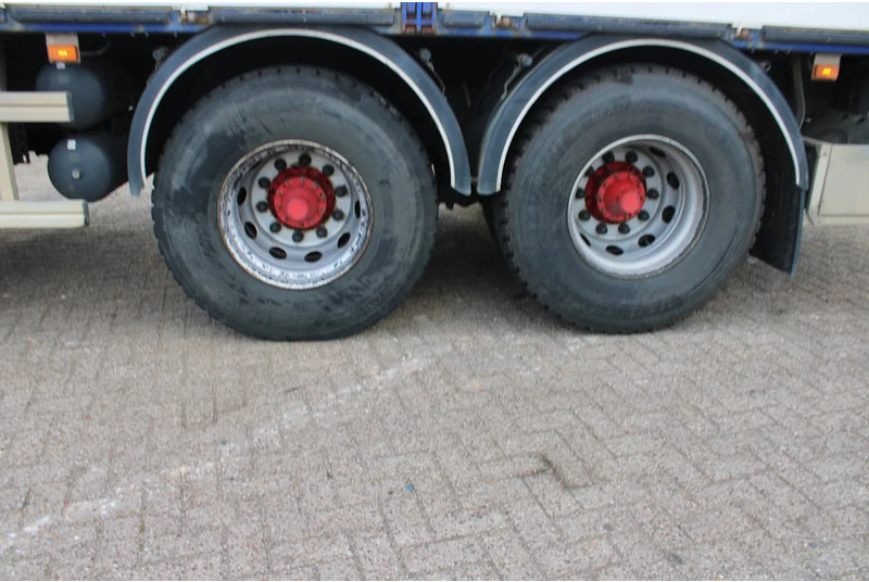 Scania G440 hiab 166-4 hipro + 6x4 + manual + remote - Kamion me vinç: foto 5 Scania G440 hiab 166-4 hipro + 6x4 + manual + remote - Kamion me vinç: foto 5