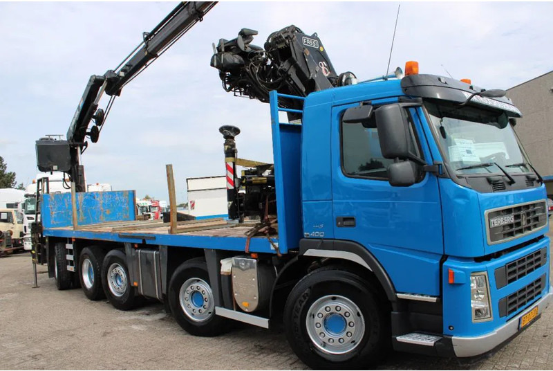 Terberg FM 2850 hiab 200c + 10x4 + fully functional + euro 5 - Kamion me vinç: foto 2 Terberg FM 2850 hiab 200c + 10x4 + fully functional + euro 5 - Kamion me vinç: foto 2