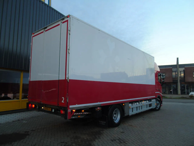 Volvo FH 460 + TRS COOLING + LIFT + EURO 6 - Kamion frigorifer: foto 3 Volvo FH 460 + TRS COOLING + LIFT + EURO 6 - Kamion frigorifer: foto 3