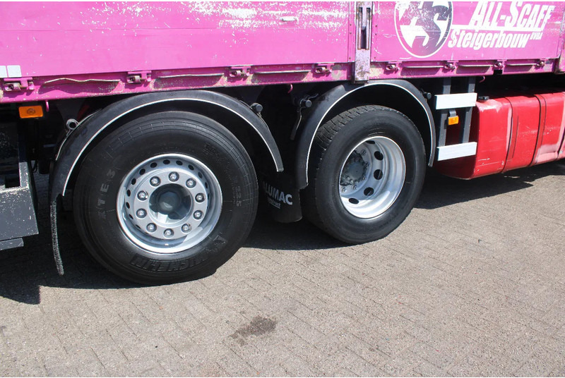 Volvo FM 370 + PALFINGER 23002 /6EXT + REMOTE + 6X2 STEERING - Kamion me vinç: foto 4 Volvo FM 370 + PALFINGER 23002 /6EXT + REMOTE + 6X2 STEERING - Kamion me vinç: foto 4