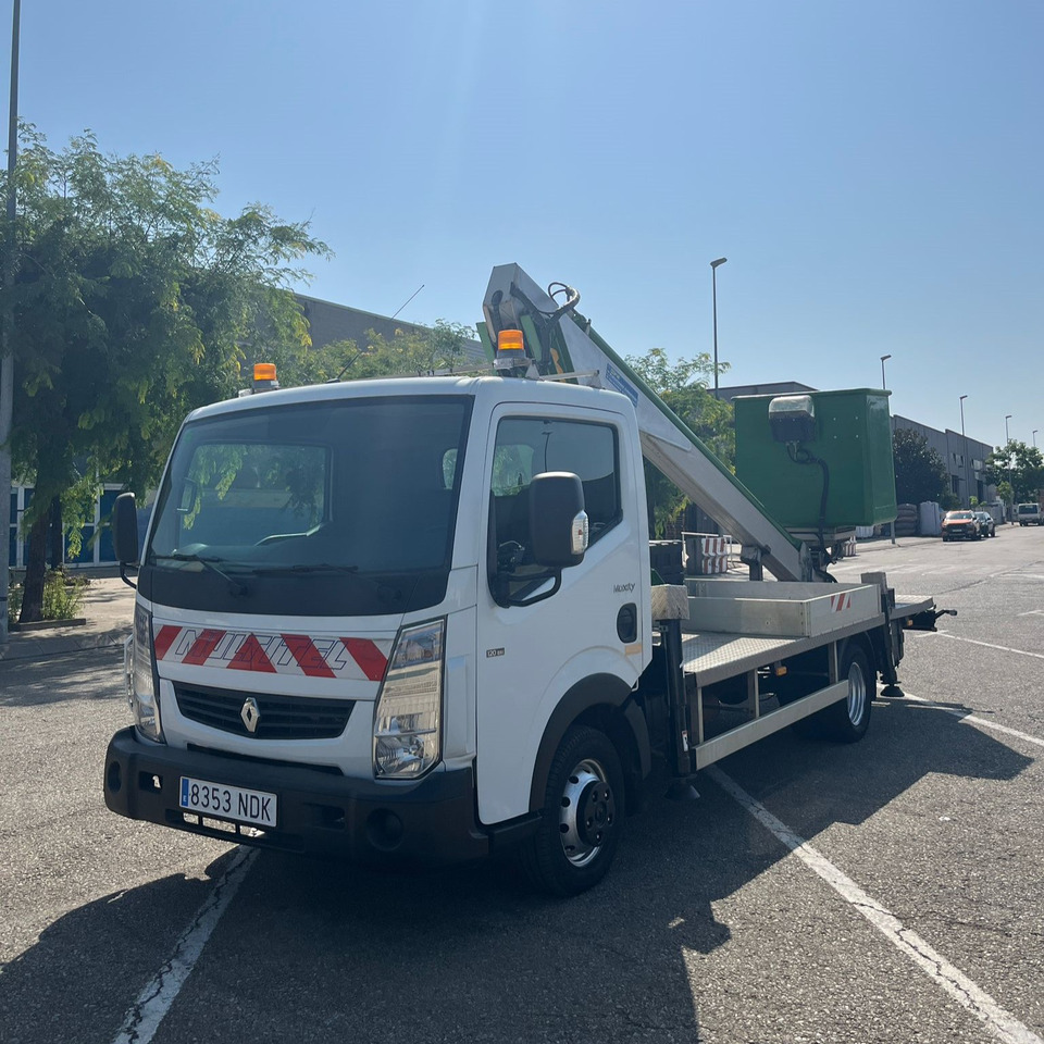 Renault Maxity - Kamioni: foto 1 Renault Maxity - Kamioni: foto 1