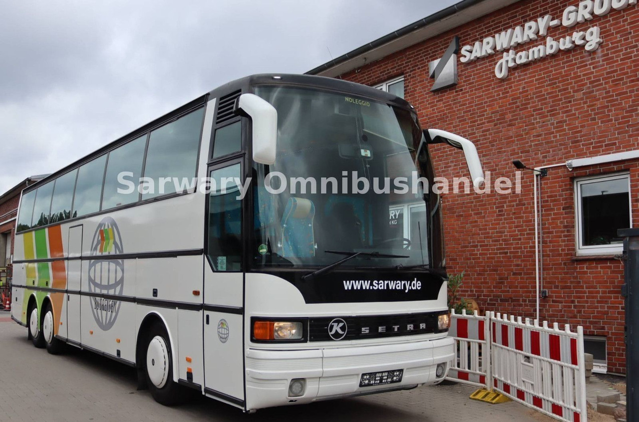 Setra 215 HDH*41 Sitze*VIP*8 Gang*Klima*WC*TV*Clubecke - Autobus urban: foto 1 Setra 215 HDH*41 Sitze*VIP*8 Gang*Klima*WC*TV*Clubecke - Autobus urban: foto 1