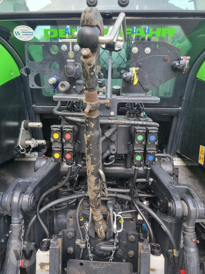 Deutz-Fahr Agrotron 6145.4 - Traktor: foto 5 Deutz-Fahr Agrotron 6145.4 - Traktor: foto 5