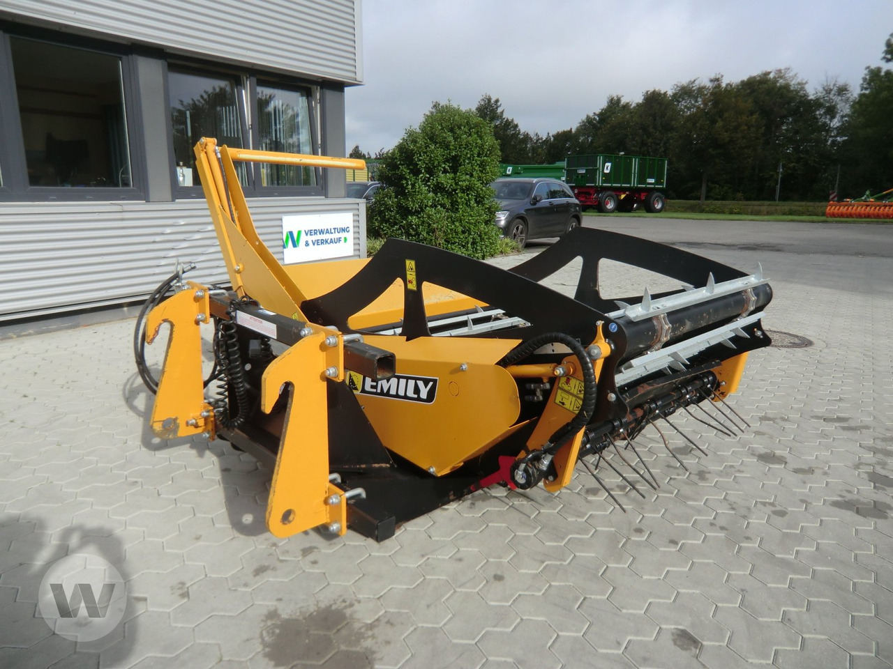 Emily DELTA - Mbështjellëse dengjesh: foto 2 Emily DELTA - Mbështjellëse dengjesh: foto 2