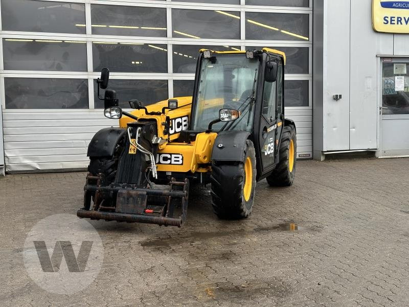 JCB 525-60 Agri Plus - Ekskavator teleskopik: foto 3 JCB 525-60 Agri Plus - Ekskavator teleskopik: foto 3