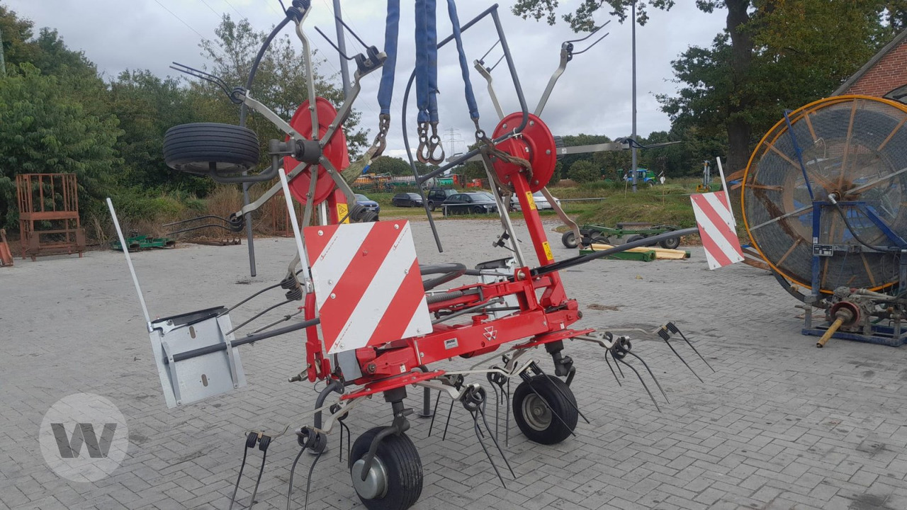 Massey Ferguson TD 524 DN - Barkthyese/ Shkundës bari: foto 4 Massey Ferguson TD 524 DN - Barkthyese/ Shkundës bari: foto 4