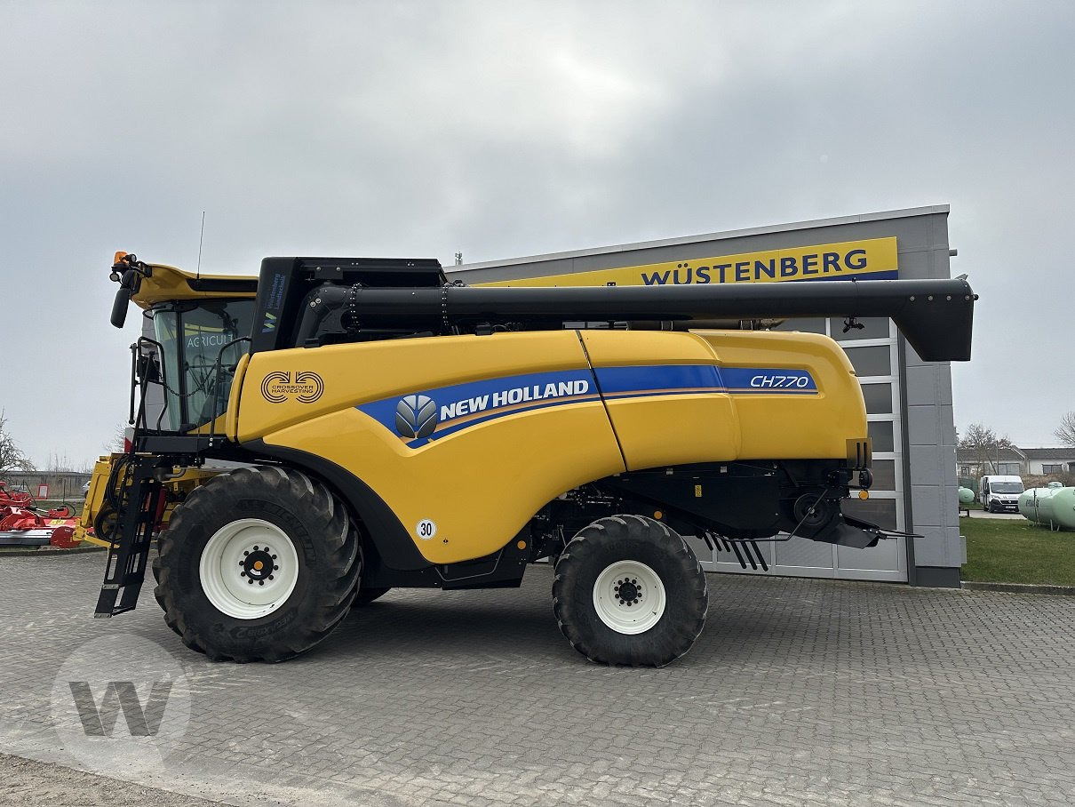 New Holland CH 7.70 - Autokombajnë: foto 2 New Holland CH 7.70 - Autokombajnë: foto 2